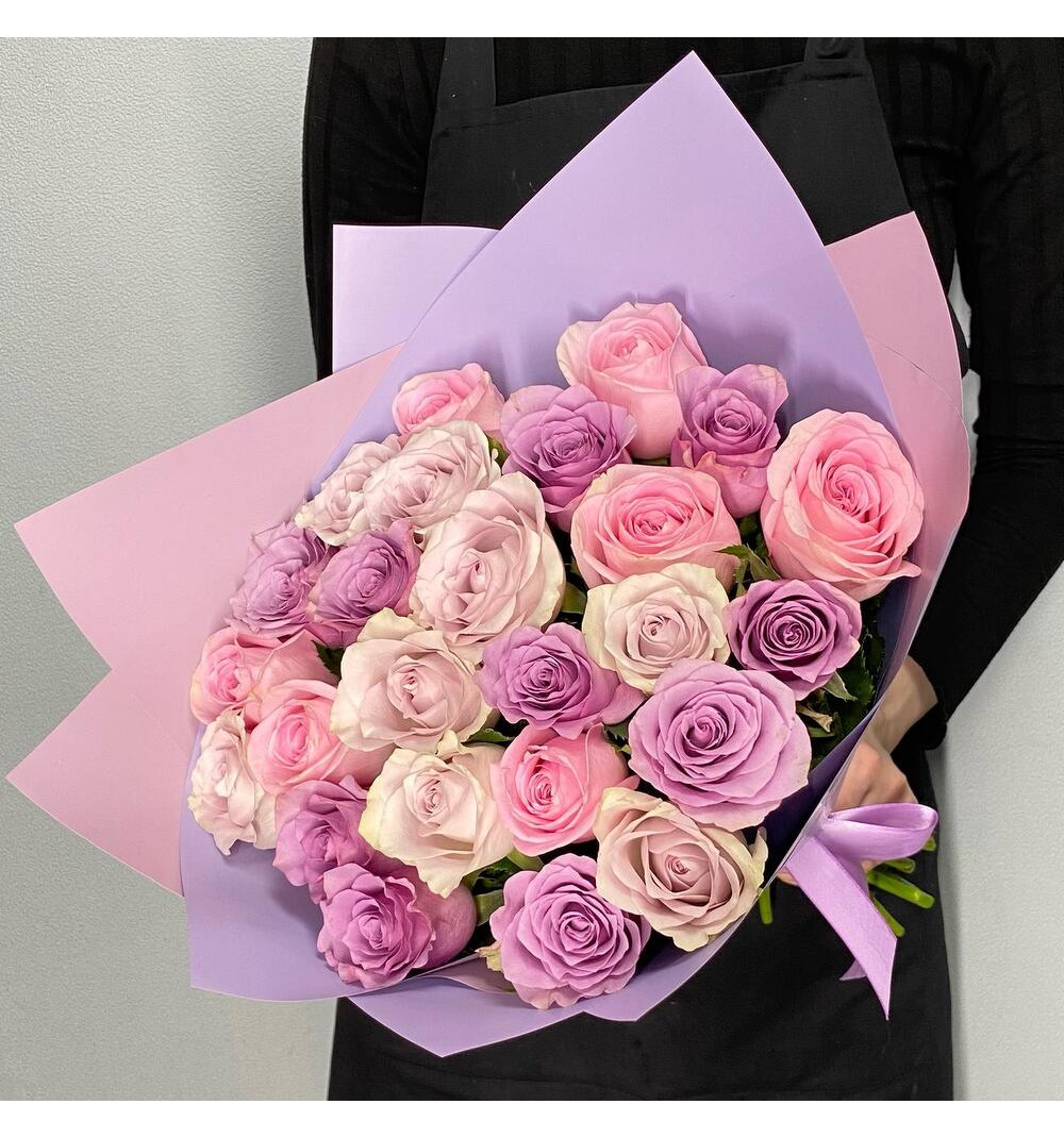 Нежный микс кенийских роз